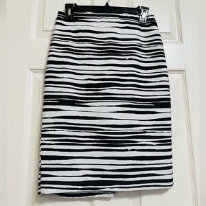 Ann Taylor Zebra Pencil Skirt 0 🖤
